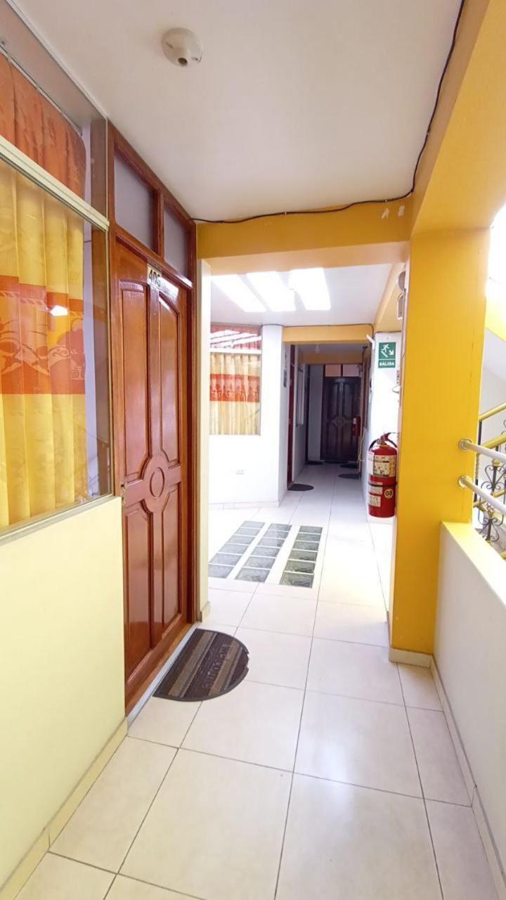 Hostal Acuarius بونو المظهر الخارجي الصورة