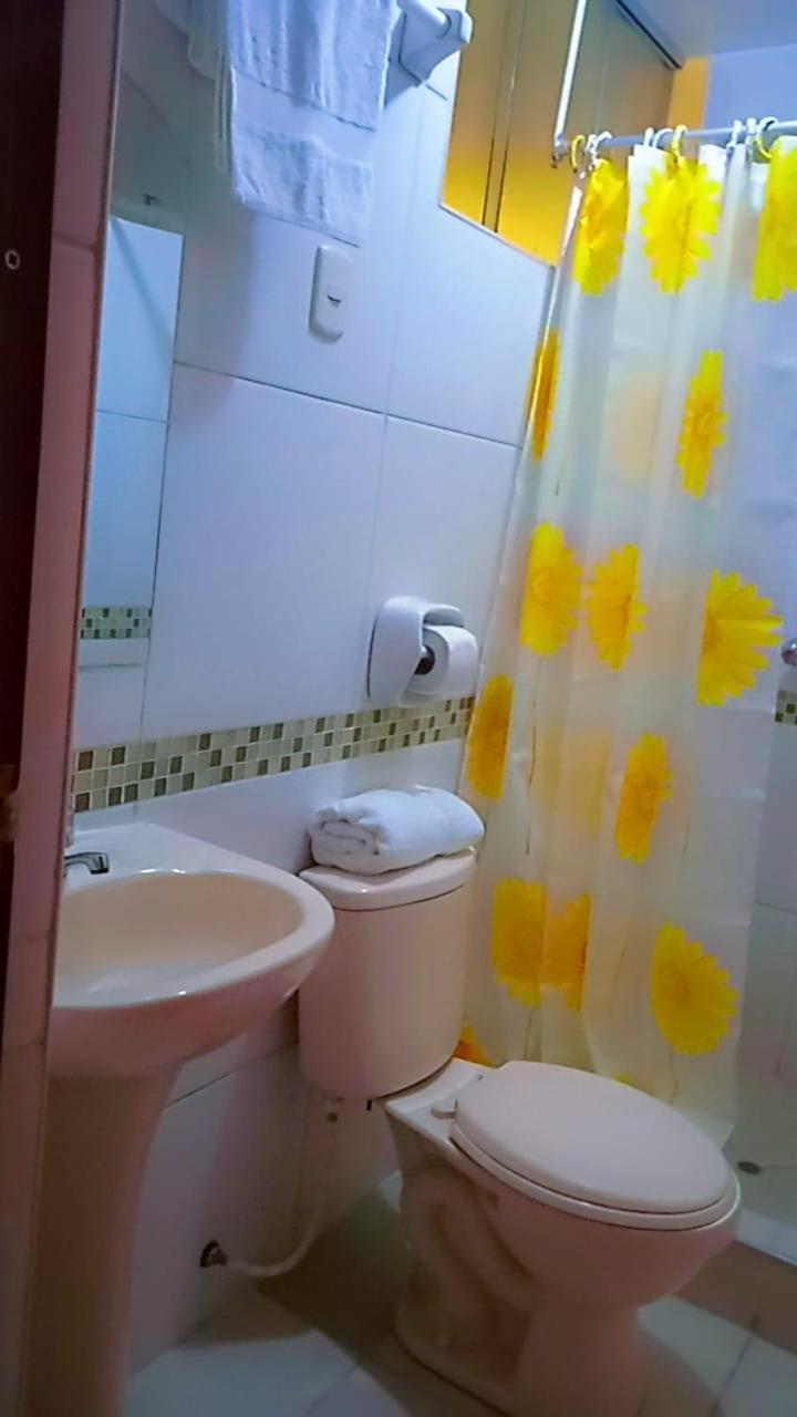 Hostal Acuarius بونو المظهر الخارجي الصورة