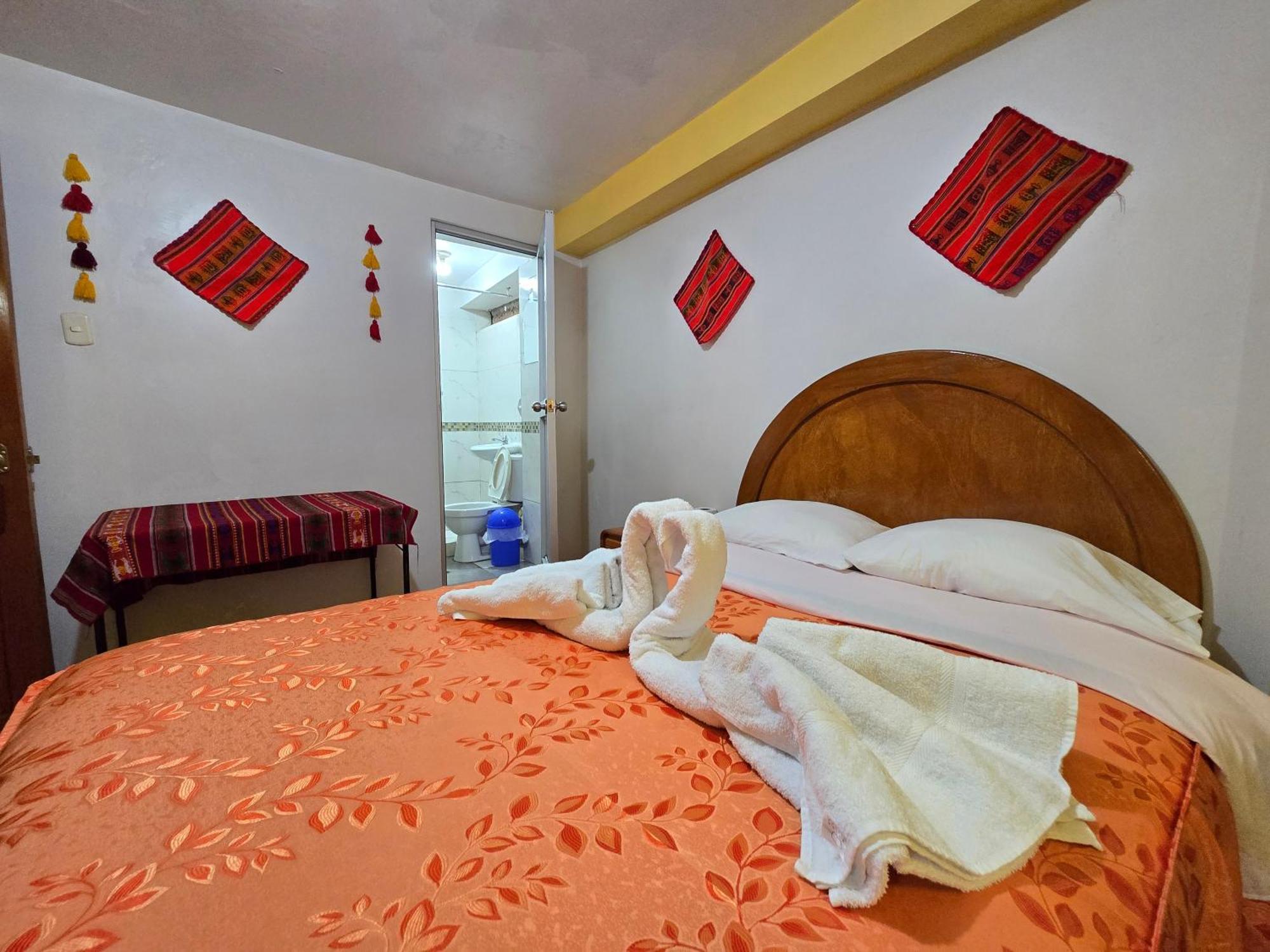 Hostal Acuarius بونو المظهر الخارجي الصورة