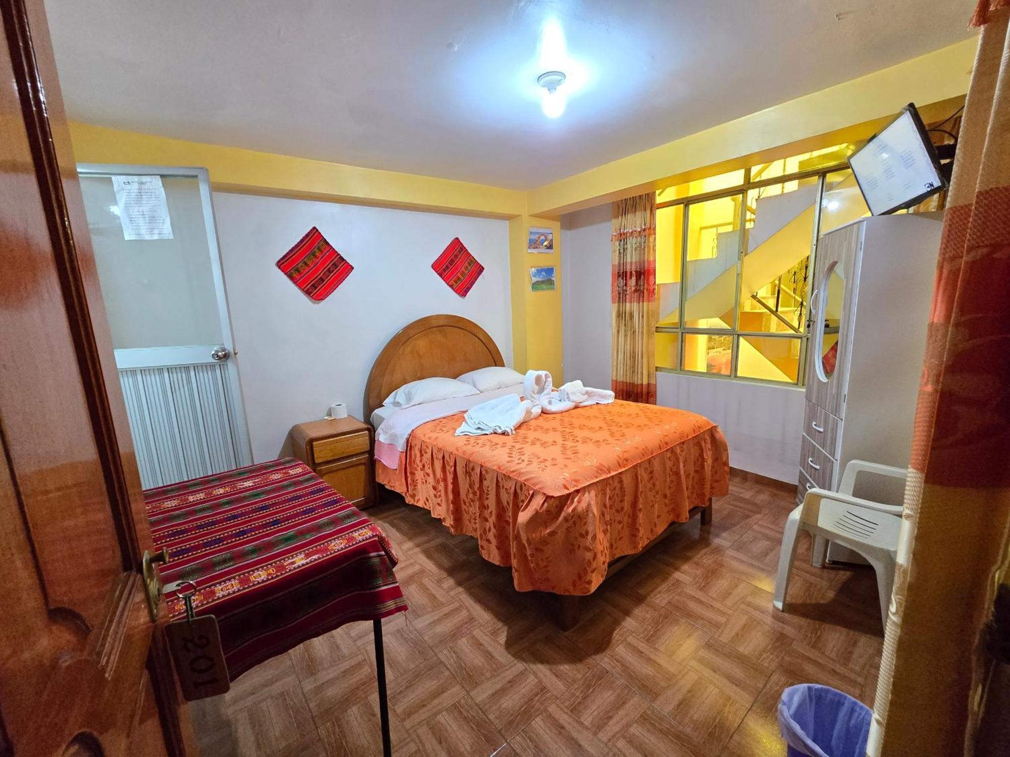 Hostal Acuarius بونو المظهر الخارجي الصورة