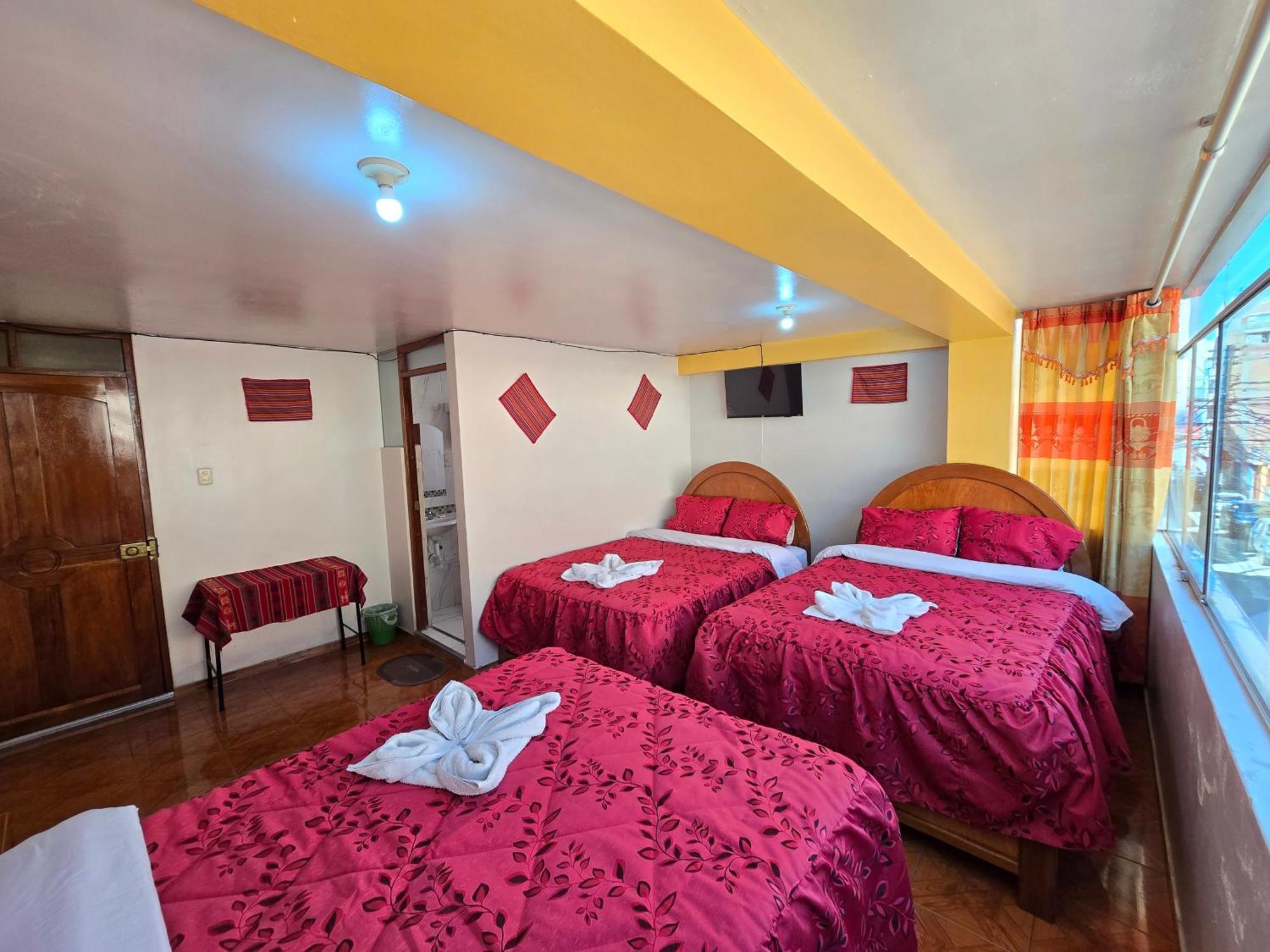 Hostal Acuarius بونو المظهر الخارجي الصورة