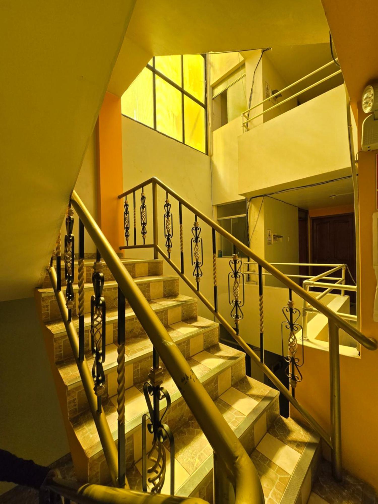 Hostal Acuarius بونو المظهر الخارجي الصورة